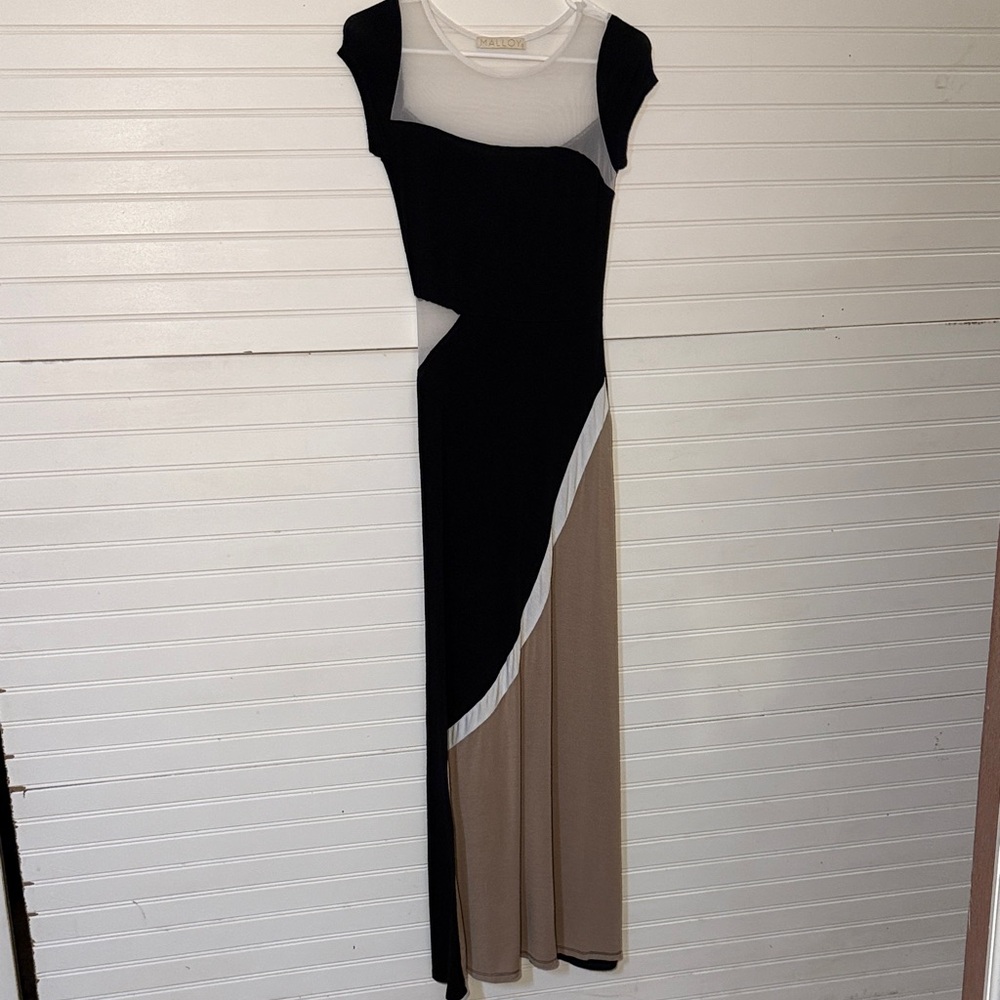 Max Studio Black, White, and Tan Asymmetrical Dress